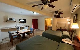 Hotel Suites Kino